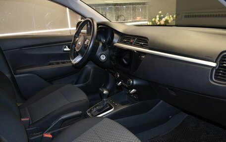 KIA Rio IV, 2019 год, 1 560 000 рублей, 9 фотография