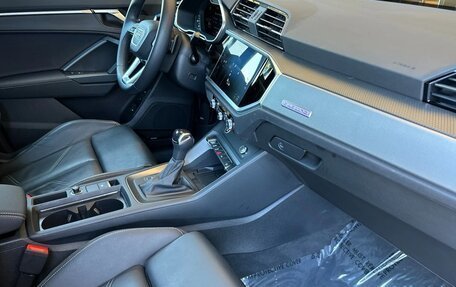 Audi Q3, 2022 год, 4 725 000 рублей, 16 фотография