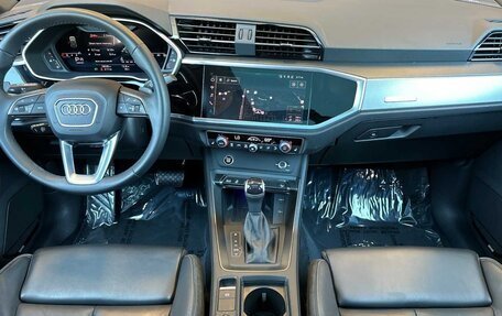Audi Q3, 2022 год, 4 725 000 рублей, 14 фотография