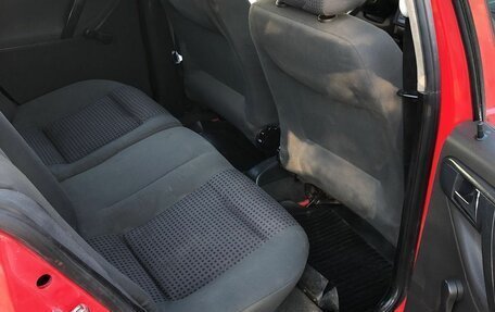 Volkswagen Polo III рестайлинг, 2001 год, 280 000 рублей, 3 фотография