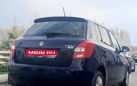 Skoda Fabia II, 2011 год, 430 000 рублей, 3 фотография