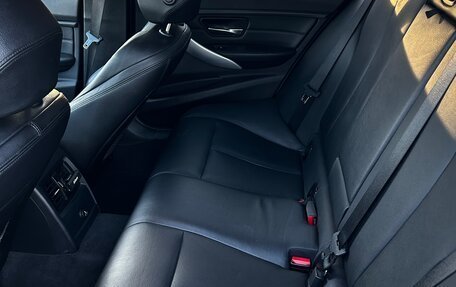 BMW 3 серия, 2013 год, 2 550 000 рублей, 15 фотография