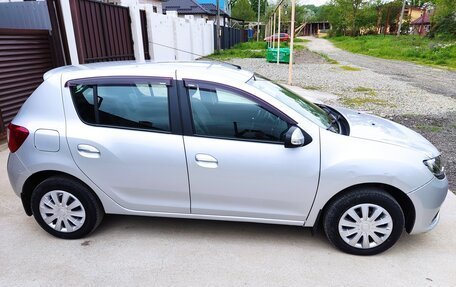 Renault Sandero II рестайлинг, 2017 год, 655 000 рублей, 5 фотография