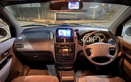Toyota Gaia, 2000 год, 499 000 рублей, 35 фотография
