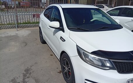 KIA Rio III рестайлинг, 2016 год, 960 000 рублей, 3 фотография