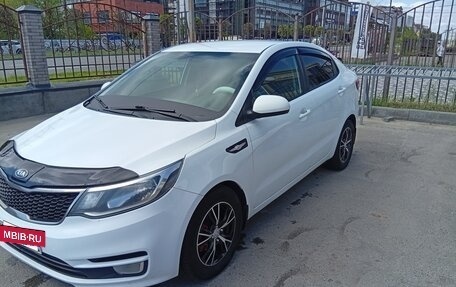 KIA Rio III рестайлинг, 2016 год, 960 000 рублей, 7 фотография