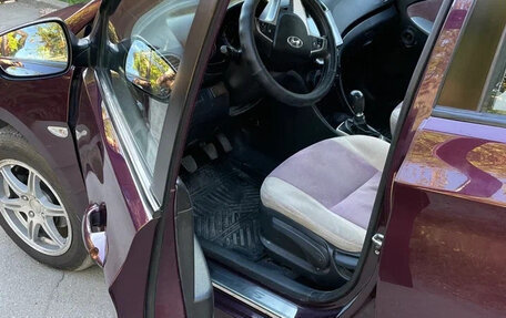 Hyundai Solaris II рестайлинг, 2013 год, 990 000 рублей, 3 фотография
