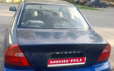 Mitsubishi Mirage VI рестайлинг, 2001 год, 250 000 рублей, 4 фотография