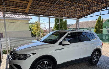Volkswagen Tiguan II, 2021 год, 4 500 000 рублей, 6 фотография