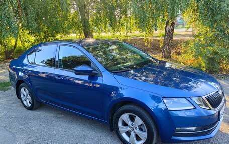 Skoda Octavia, 2019 год, 1 990 000 рублей, 3 фотография