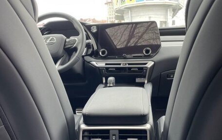 Lexus RX IV рестайлинг, 2025 год, 9 150 000 рублей, 14 фотография