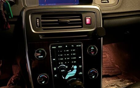 Volvo S60 III, 2011 год, 829 000 рублей, 10 фотография