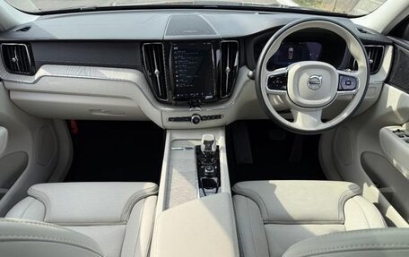 Volvo XC60 II, 2022 год, 3 785 000 рублей, 9 фотография