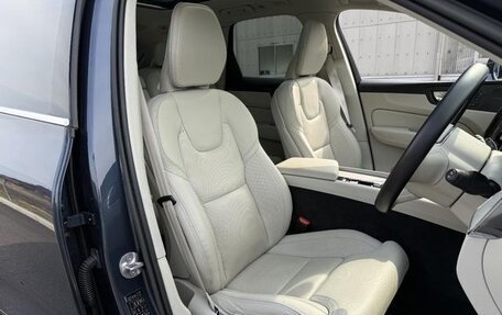 Volvo XC60 II, 2022 год, 3 785 000 рублей, 13 фотография