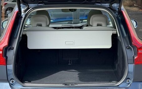 Volvo XC60 II, 2022 год, 3 785 000 рублей, 17 фотография