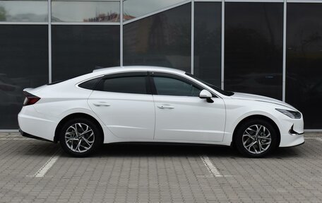 Hyundai Sonata VIII, 2021 год, 2 990 000 рублей, 5 фотография