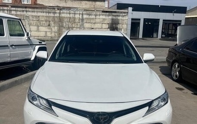 Toyota Camry, 2019 год, 2 700 000 рублей, 1 фотография