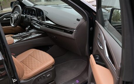 Cadillac Escalade V, 2022 год, 14 500 000 рублей, 18 фотография