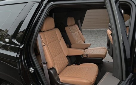 Cadillac Escalade V, 2022 год, 14 500 000 рублей, 24 фотография