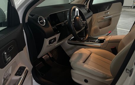 Mercedes-Benz GLA, 2020 год, 4 300 000 рублей, 11 фотография