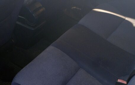 Mitsubishi Carisma I, 2001 год, 320 000 рублей, 14 фотография