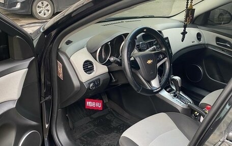 Chevrolet Cruze II, 2012 год, 974 990 рублей, 9 фотография