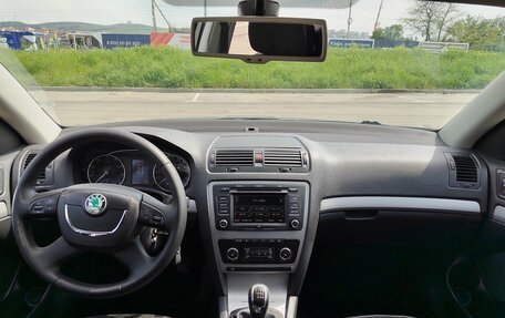Skoda Octavia, 2010 год, 800 000 рублей, 8 фотография