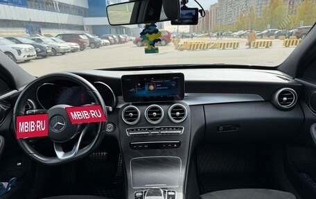 Mercedes-Benz C-Класс, 2019 год, 3 300 000 рублей, 7 фотография