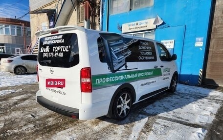 Opel Zafira Life I, 2021 год, 5 100 000 рублей, 7 фотография