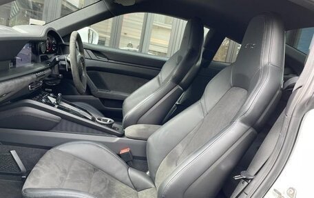 Porsche 911, 2022 год, 14 780 000 рублей, 10 фотография