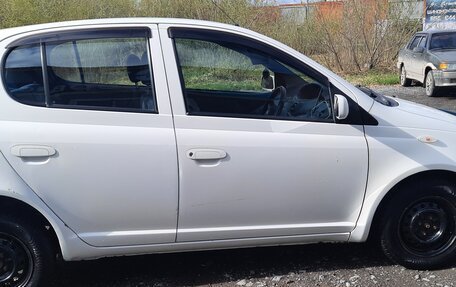 Toyota Vitz, 2002 год, 400 000 рублей, 7 фотография