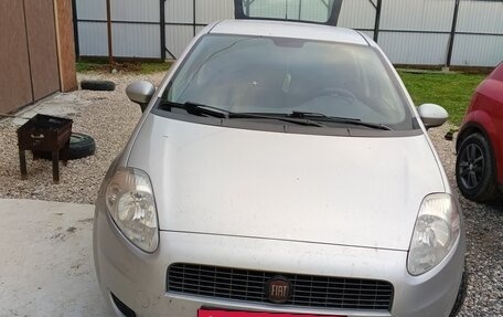 Fiat Punto III Punto Evo рестайлинг, 2010 год, 600 000 рублей, 3 фотография