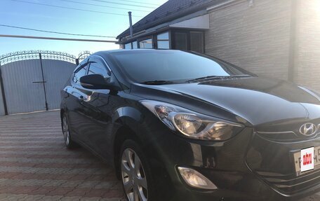 Hyundai Elantra V, 2011 год, 1 000 000 рублей, 3 фотография