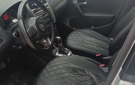 Volkswagen Polo VI (EU Market), 2013 год, 720 000 рублей, 5 фотография