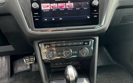 Volkswagen Tiguan II, 2019 год, 2 500 000 рублей, 9 фотография