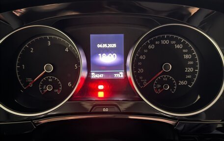 Volkswagen Touran III, 2019 год, 2 500 000 рублей, 10 фотография