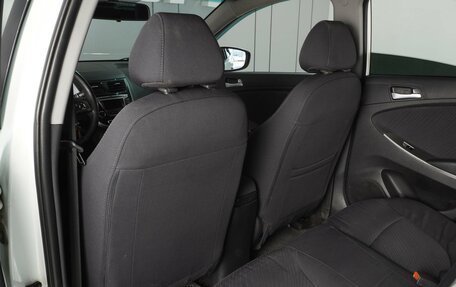 Hyundai Solaris II рестайлинг, 2015 год, 750 000 рублей, 11 фотография