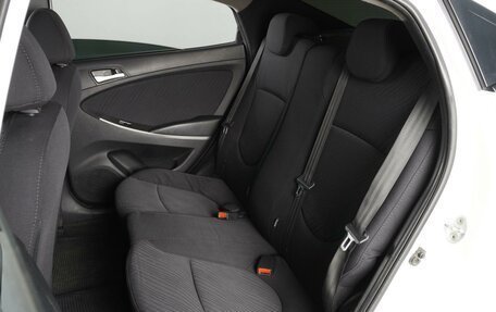 Hyundai Solaris II рестайлинг, 2015 год, 750 000 рублей, 9 фотография