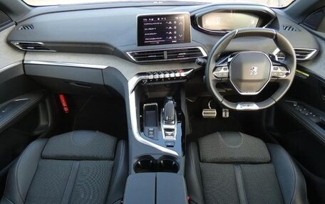 Peugeot 3008 II, 2022 год, 3 335 000 рублей, 6 фотография
