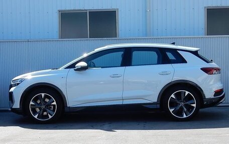 Audi Q4 e-tron, 2022 год, 4 625 000 рублей, 3 фотография