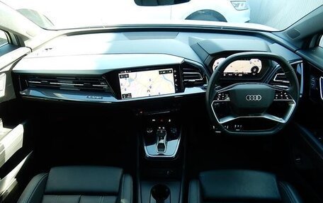 Audi Q4 e-tron, 2022 год, 4 625 000 рублей, 6 фотография