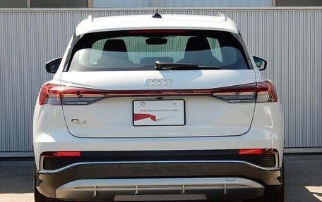 Audi Q4 e-tron, 2022 год, 4 625 000 рублей, 5 фотография
