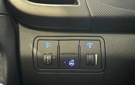 Hyundai Solaris II рестайлинг, 2015 год, 1 050 000 рублей, 19 фотография