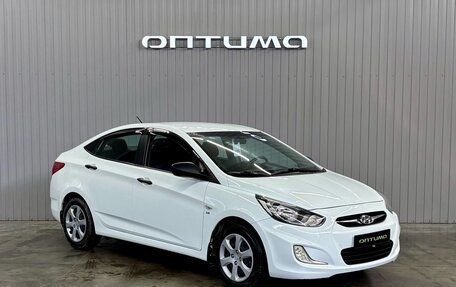 Hyundai Solaris II рестайлинг, 2013 год, 847 000 рублей, 3 фотография