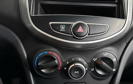 Hyundai Solaris II рестайлинг, 2013 год, 847 000 рублей, 13 фотография