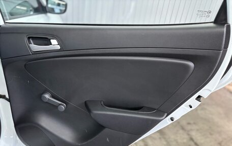 Hyundai Solaris II рестайлинг, 2013 год, 847 000 рублей, 21 фотография