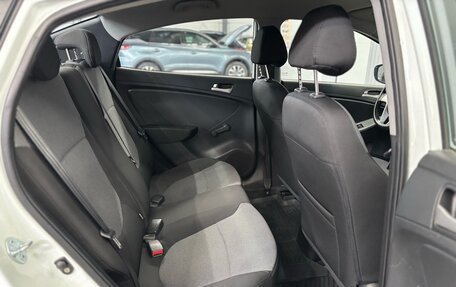 Hyundai Solaris II рестайлинг, 2013 год, 847 000 рублей, 17 фотография