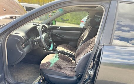 Audi A4, 1997 год, 290 000 рублей, 12 фотография