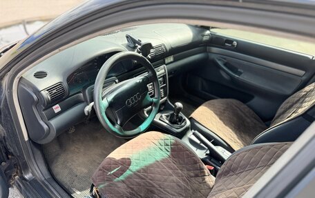 Audi A4, 1997 год, 290 000 рублей, 11 фотография
