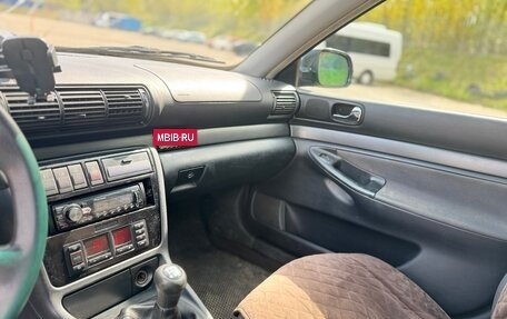Audi A4, 1997 год, 290 000 рублей, 13 фотография